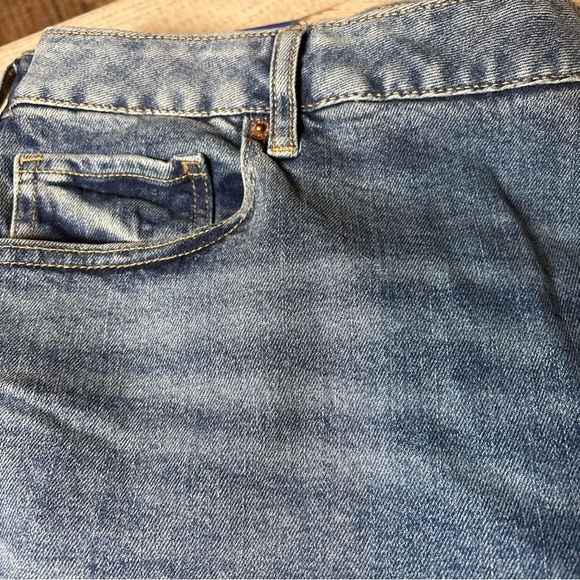 Old Navy Jeans Button-Fly High-Waisted O.G. Straight Cut-Off Size 26 - Picture 12 of 16